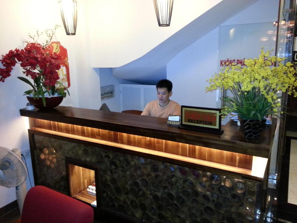 مدينة هوشي منه Pink Tulip Hotel المظهر الخارجي الصورة
